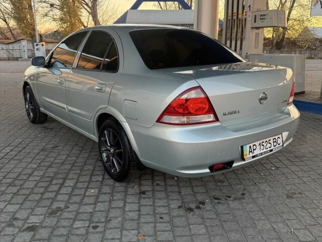 Сірий Ніссан Альмера, об'ємом двигуна 1.6 л та пробігом 162 тис. км за 4350 $, фото 2 на Automoto.ua