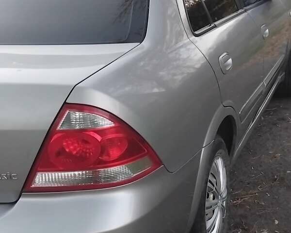 Серый Ниссан Альмера, объемом двигателя 1.6 л и пробегом 187 тыс. км за 4900 $, фото 1 на Automoto.ua