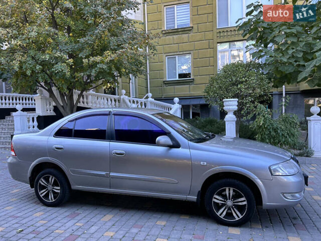 Серый Ниссан Альмера, объемом двигателя 1.6 л и пробегом 201 тыс. км за 4999 $, фото 5 на Automoto.ua