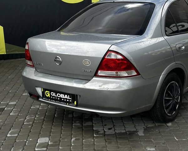 Серый Ниссан Альмера, объемом двигателя 1.6 л и пробегом 92 тыс. км за 4900 $, фото 17 на Automoto.ua