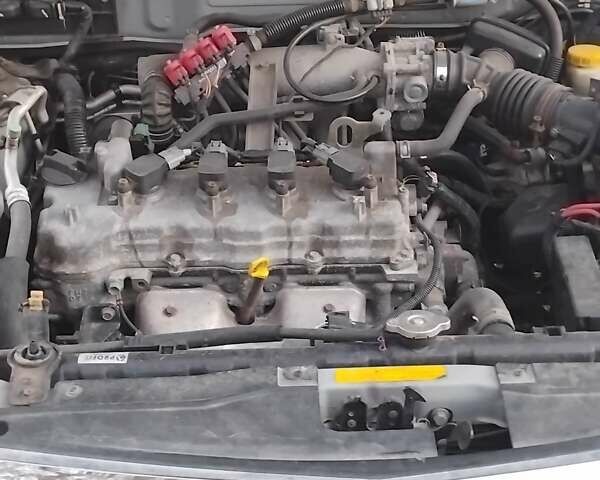 Серый Ниссан Альмера, объемом двигателя 1.6 л и пробегом 187 тыс. км за 4900 $, фото 3 на Automoto.ua