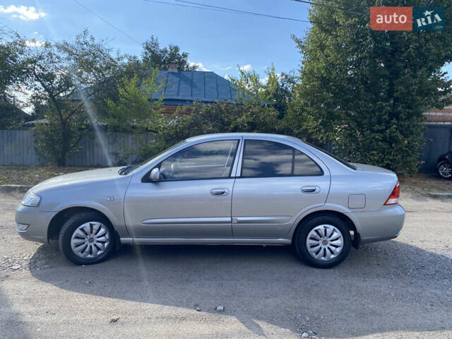 Сірий Ніссан Альмера, об'ємом двигуна 1.6 л та пробігом 228 тис. км за 4500 $, фото 6 на Automoto.ua