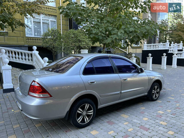 Серый Ниссан Альмера, объемом двигателя 1.6 л и пробегом 201 тыс. км за 4999 $, фото 6 на Automoto.ua