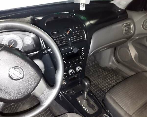 Сірий Ніссан Альмера, об'ємом двигуна 1.6 л та пробігом 250 тис. км за 3999 $, фото 5 на Automoto.ua