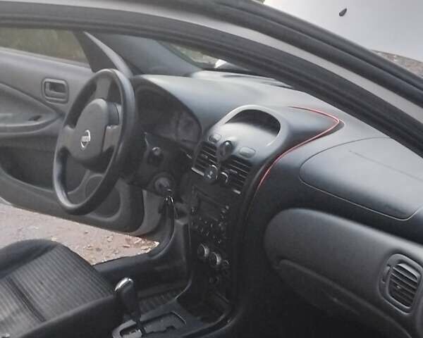 Серый Ниссан Альмера, объемом двигателя 1.6 л и пробегом 187 тыс. км за 4900 $, фото 7 на Automoto.ua