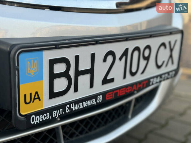 Сірий Ніссан Альмера, об'ємом двигуна 1.6 л та пробігом 39 тис. км за 7700 $, фото 38 на Automoto.ua