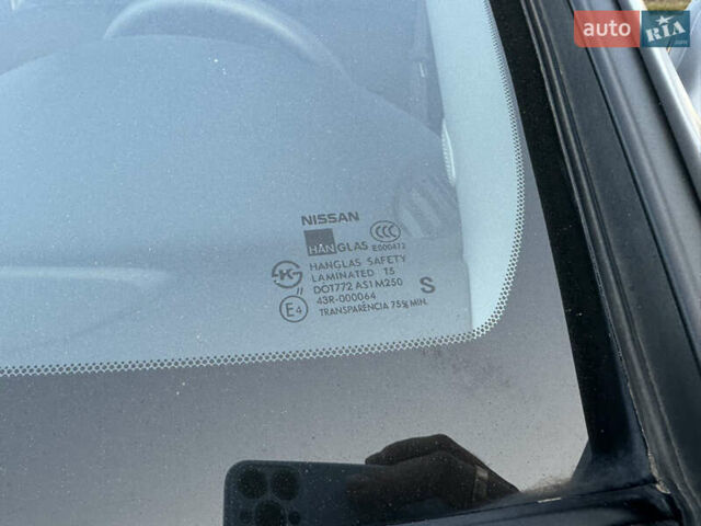 Сірий Ніссан Альмера, об'ємом двигуна 1.6 л та пробігом 39 тис. км за 7700 $, фото 5 на Automoto.ua