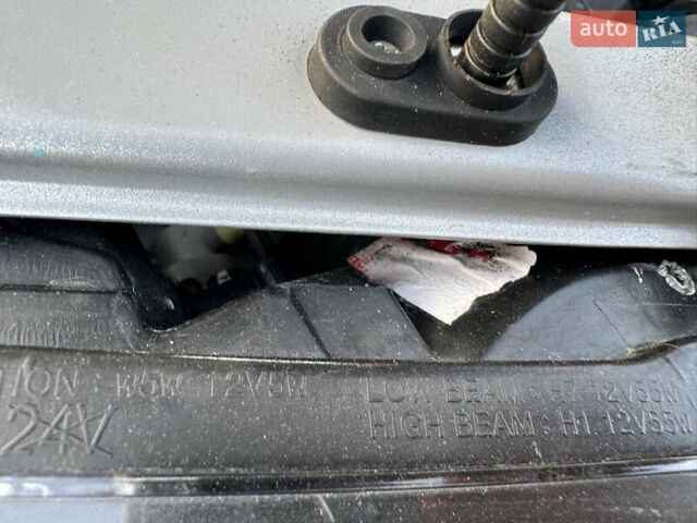 Сірий Ніссан Альмера, об'ємом двигуна 1.6 л та пробігом 39 тис. км за 7700 $, фото 88 на Automoto.ua