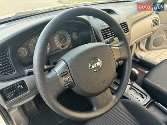 Сірий Ніссан Альмера, об'ємом двигуна 1.6 л та пробігом 39 тис. км за 7700 $, фото 45 на Automoto.ua