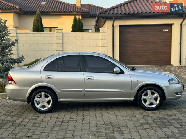 Сірий Ніссан Альмера, об'ємом двигуна 1.6 л та пробігом 39 тис. км за 7700 $, фото 25 на Automoto.ua