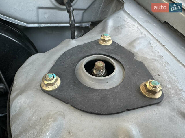 Сірий Ніссан Альмера, об'ємом двигуна 1.6 л та пробігом 39 тис. км за 7700 $, фото 87 на Automoto.ua