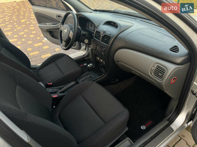 Сірий Ніссан Альмера, об'ємом двигуна 1.6 л та пробігом 39 тис. км за 7700 $, фото 49 на Automoto.ua