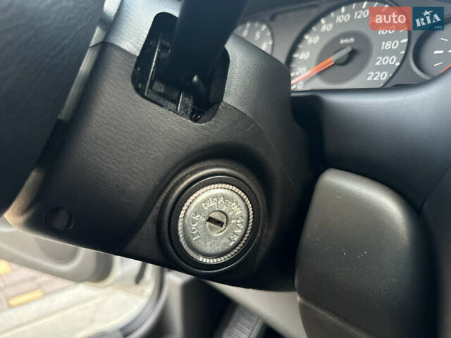 Сірий Ніссан Альмера, об'ємом двигуна 1.6 л та пробігом 39 тис. км за 7700 $, фото 55 на Automoto.ua