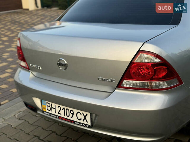 Сірий Ніссан Альмера, об'ємом двигуна 1.6 л та пробігом 39 тис. км за 7700 $, фото 21 на Automoto.ua
