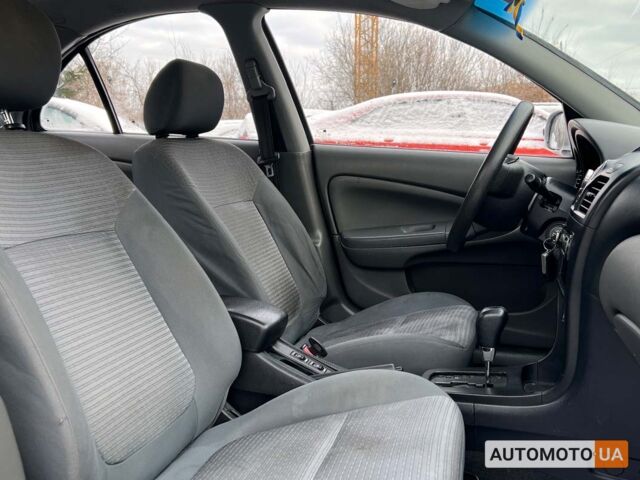 Серый Ниссан Альмера, объемом двигателя 1.6 л и пробегом 139 тыс. км за 5700 $, фото 7 на Automoto.ua