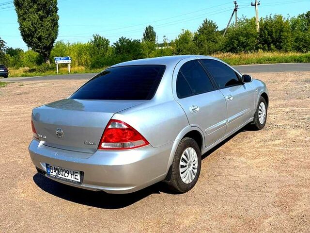 Серый Ниссан Альмера, объемом двигателя 1.6 л и пробегом 210 тыс. км за 5300 $, фото 2 на Automoto.ua