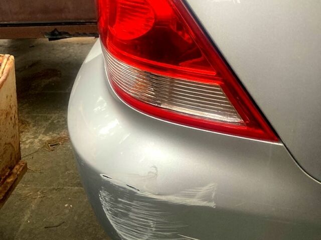 Серый Ниссан Альмера, объемом двигателя 1.6 л и пробегом 70 тыс. км за 6200 $, фото 7 на Automoto.ua