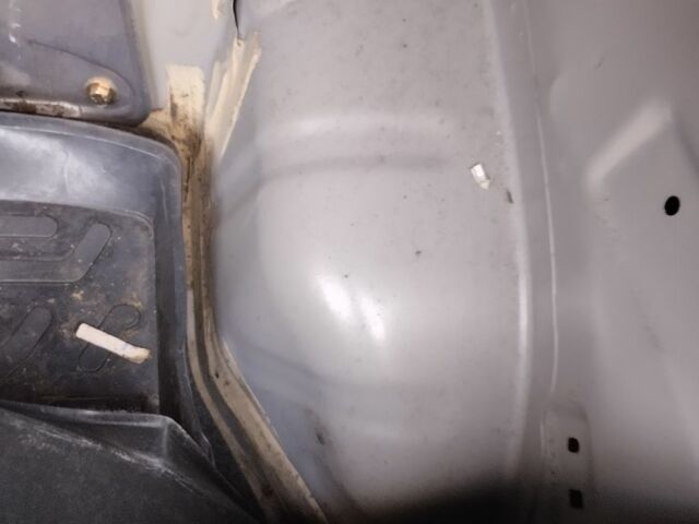 Сірий Ніссан Альмера, об'ємом двигуна 1 л та пробігом 293 тис. км за 2500 $, фото 2 на Automoto.ua