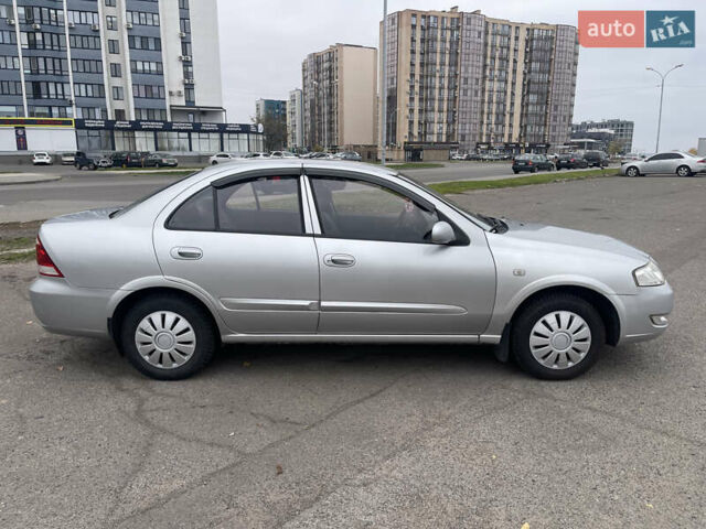 Серый Ниссан Альмера, объемом двигателя 1.6 л и пробегом 131 тыс. км за 5100 $, фото 2 на Automoto.ua