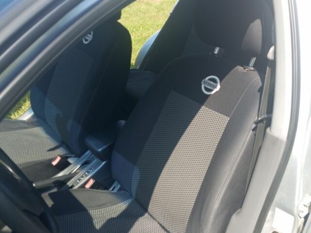 Серый Ниссан Альмера, объемом двигателя 1.6 л и пробегом 263 тыс. км за 4600 $, фото 5 на Automoto.ua