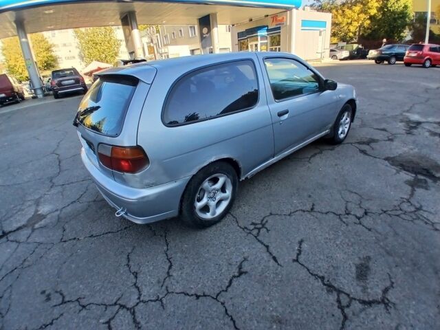 Серый Ниссан Альмера, объемом двигателя 1.6 л и пробегом 300 тыс. км за 599 $, фото 3 на Automoto.ua