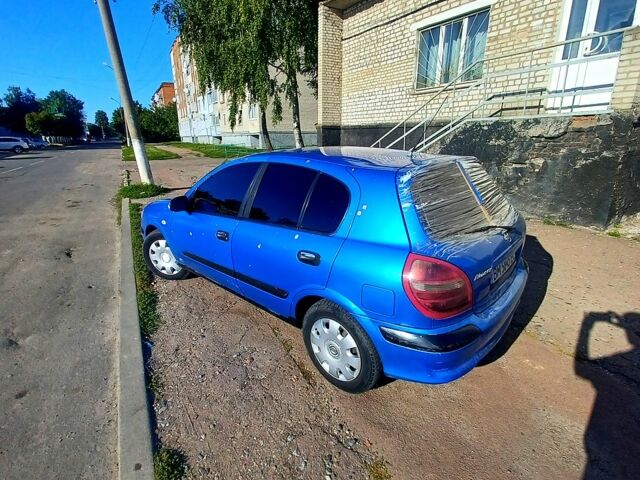 Синий Ниссан Альмера, объемом двигателя 2.2 л и пробегом 260 тыс. км за 1600 $, фото 2 на Automoto.ua
