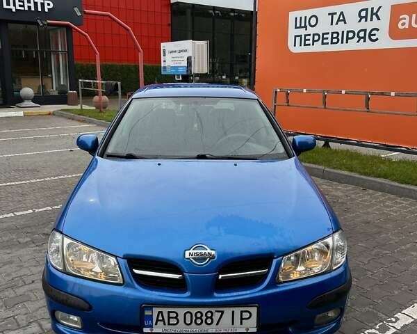 Синий Ниссан Альмера, объемом двигателя 2.2 л и пробегом 200 тыс. км за 3800 $, фото 1 на Automoto.ua