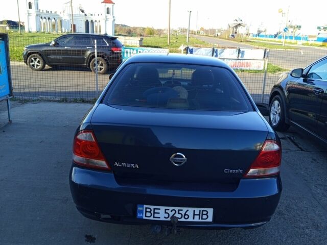 Синий Ниссан Альмера, объемом двигателя 1.6 л и пробегом 265 тыс. км за 4000 $, фото 4 на Automoto.ua