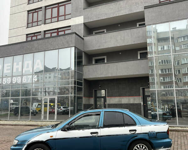 Синий Ниссан Альмера, объемом двигателя 1.4 л и пробегом 155 тыс. км за 1950 $, фото 10 на Automoto.ua