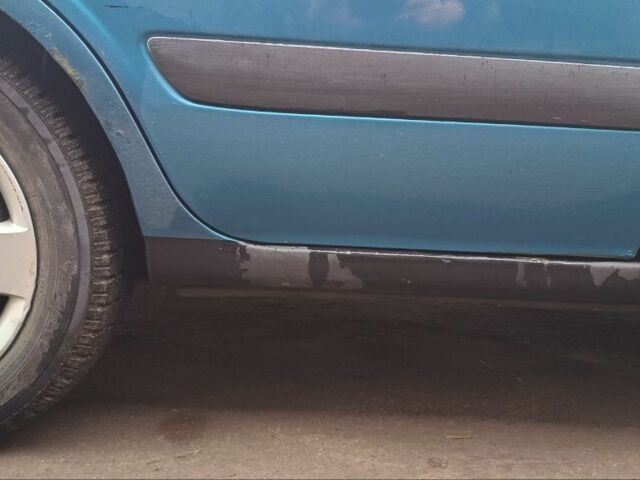 Синій Ніссан Альмера, об'ємом двигуна 1.5 л та пробігом 300 тис. км за 2899 $, фото 11 на Automoto.ua