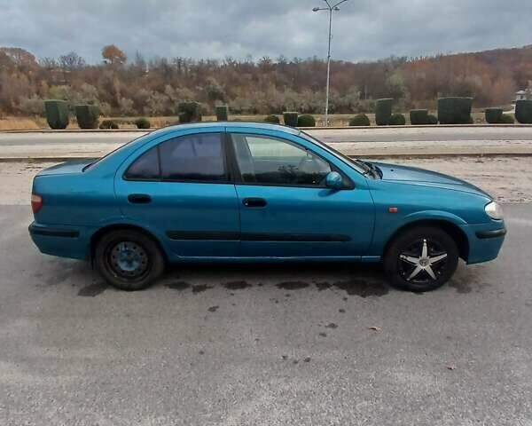 Синій Ніссан Альмера, об'ємом двигуна 1.6 л та пробігом 241 тис. км за 3000 $, фото 5 на Automoto.ua