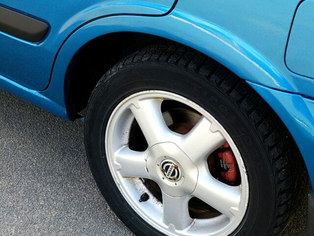 Синий Ниссан Альмера, объемом двигателя 1.8 л и пробегом 354 тыс. км за 3500 $, фото 12 на Automoto.ua