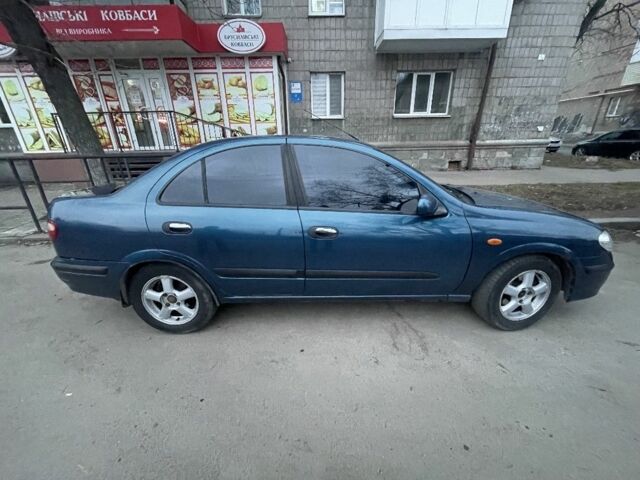Синий Ниссан Альмера, объемом двигателя 1.5 л и пробегом 400 тыс. км за 2600 $, фото 2 на Automoto.ua