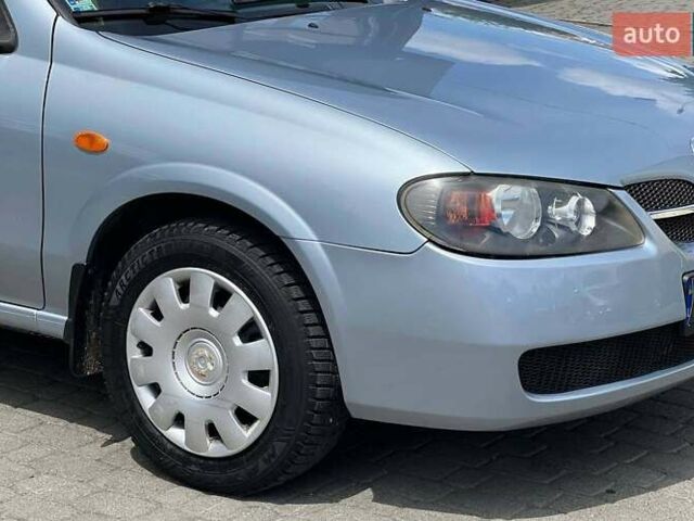 Синий Ниссан Альмера, объемом двигателя 1.5 л и пробегом 280 тыс. км за 4300 $, фото 6 на Automoto.ua