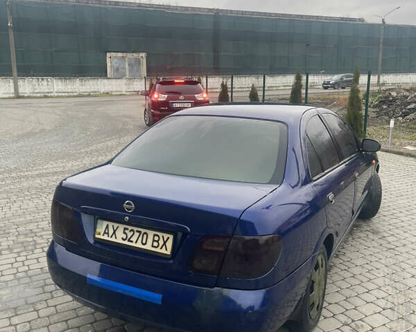 Синий Ниссан Альмера, объемом двигателя 1.5 л и пробегом 220 тыс. км за 2550 $, фото 1 на Automoto.ua