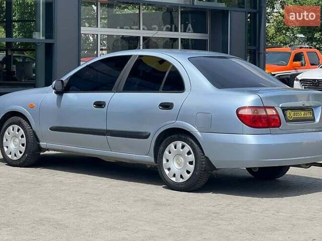 Синий Ниссан Альмера, объемом двигателя 1.5 л и пробегом 280 тыс. км за 4300 $, фото 3 на Automoto.ua