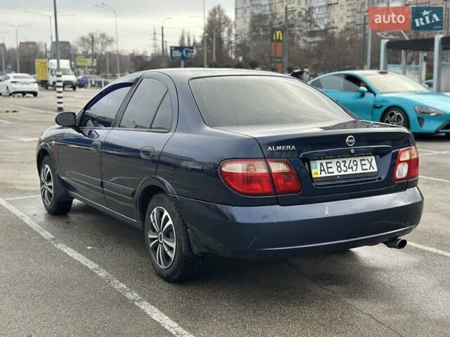 Синій Ніссан Альмера, об'ємом двигуна 1.5 л та пробігом 335 тис. км за 3899 $, фото 4 на Automoto.ua