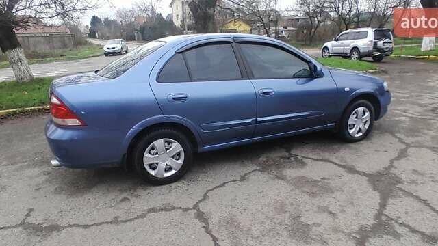 Синий Ниссан Альмера, объемом двигателя 1.6 л и пробегом 280 тыс. км за 3400 $, фото 3 на Automoto.ua