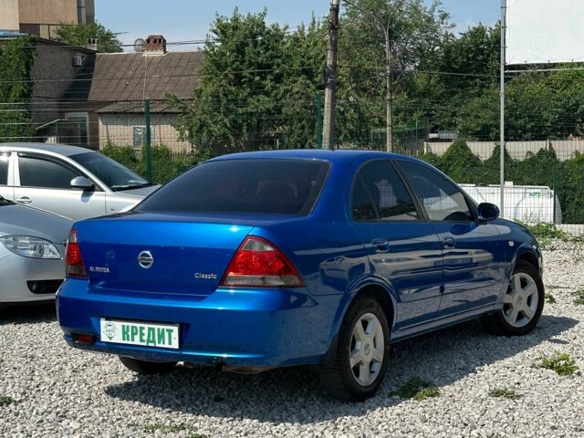 Синий Ниссан Альмера, объемом двигателя 1.6 л и пробегом 179 тыс. км за 5700 $, фото 2 на Automoto.ua