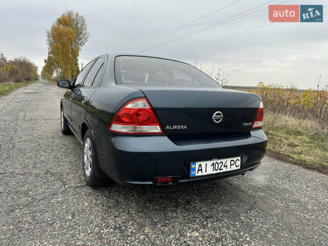 Синий Ниссан Альмера, объемом двигателя 1.6 л и пробегом 236 тыс. км за 5000 $, фото 5 на Automoto.ua