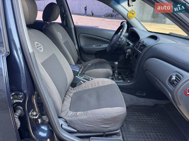 Синий Ниссан Альмера, объемом двигателя 1.6 л и пробегом 223 тыс. км за 3899 $, фото 26 на Automoto.ua