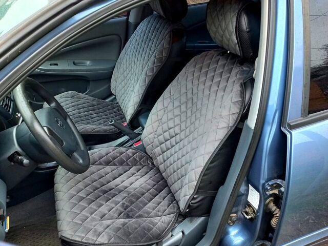 Синій Ніссан Альмера, об'ємом двигуна 1.6 л та пробігом 333 тис. км за 3800 $, фото 5 на Automoto.ua