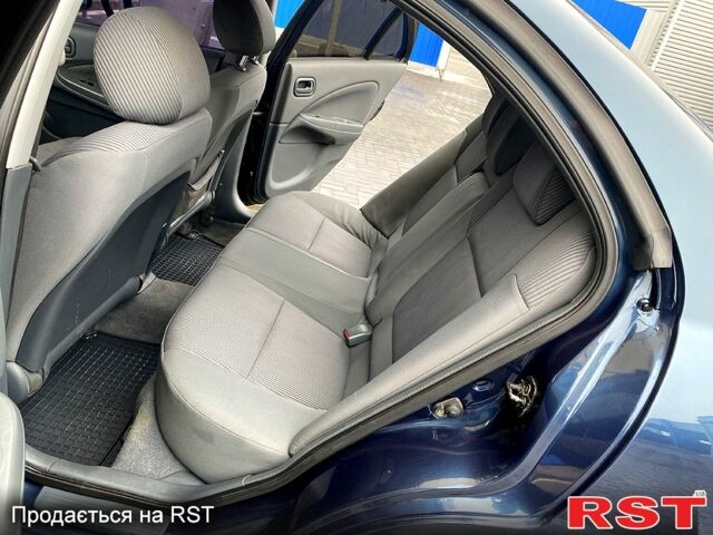 Синий Ниссан Альмера, объемом двигателя 1.6 л и пробегом 214 тыс. км за 4499 $, фото 11 на Automoto.ua