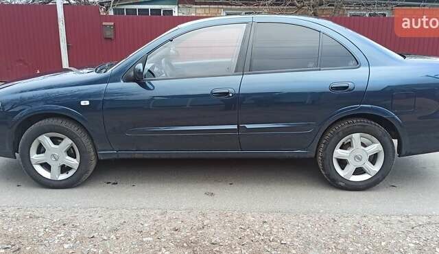 Синий Ниссан Альмера, объемом двигателя 1.6 л и пробегом 213 тыс. км за 4200 $, фото 1 на Automoto.ua