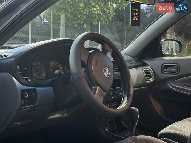 Синий Ниссан Альмера, объемом двигателя 1.6 л и пробегом 233 тыс. км за 4850 $, фото 8 на Automoto.ua