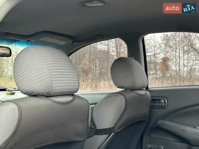 Синий Ниссан Альмера, объемом двигателя 1.6 л и пробегом 236 тыс. км за 4900 $, фото 19 на Automoto.ua