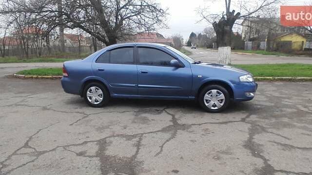 Синий Ниссан Альмера, объемом двигателя 1.6 л и пробегом 280 тыс. км за 3400 $, фото 2 на Automoto.ua