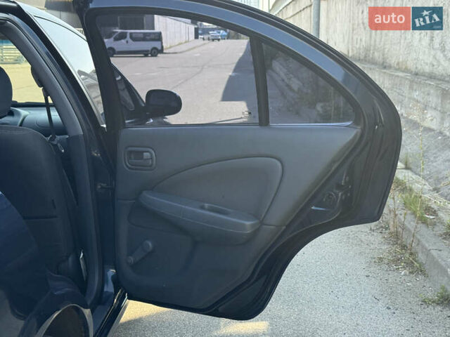 Синий Ниссан Альмера, объемом двигателя 1.6 л и пробегом 223 тыс. км за 3899 $, фото 20 на Automoto.ua