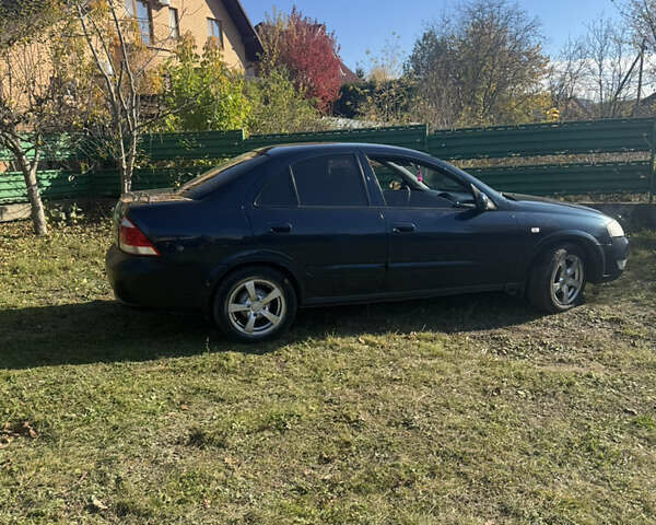 Синий Ниссан Альмера, объемом двигателя 1.6 л и пробегом 268 тыс. км за 3500 $, фото 3 на Automoto.ua