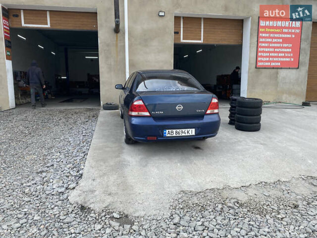 Синий Ниссан Альмера, объемом двигателя 1.6 л и пробегом 250 тыс. км за 4300 $, фото 5 на Automoto.ua